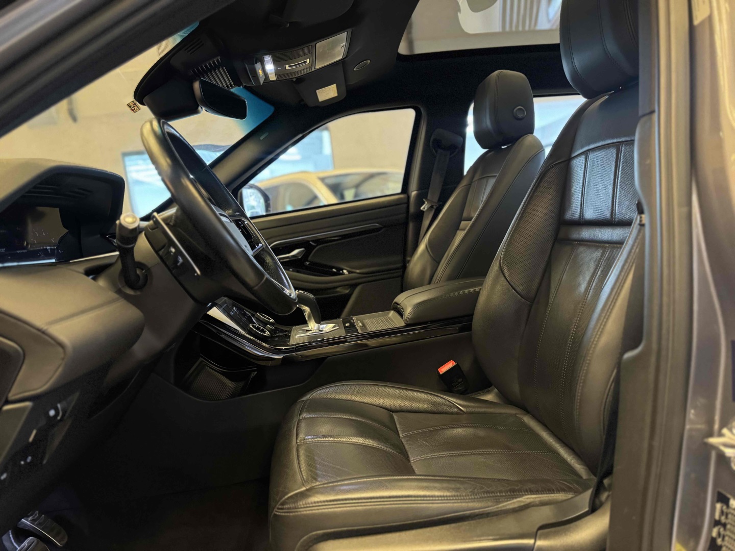 LAND ROVER RANGE ROVER EVOQUE 2021