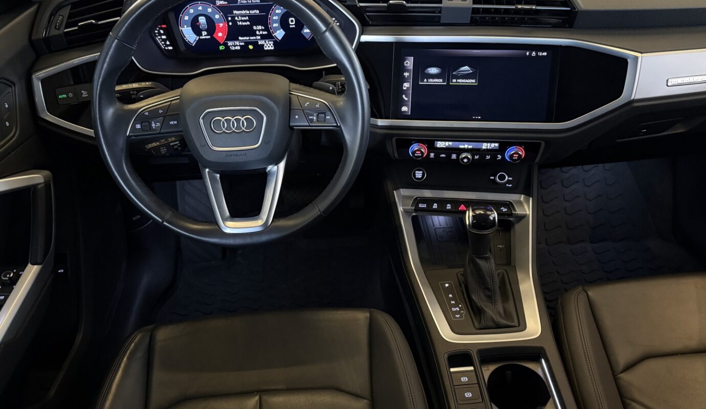 AUDI Q3 2023