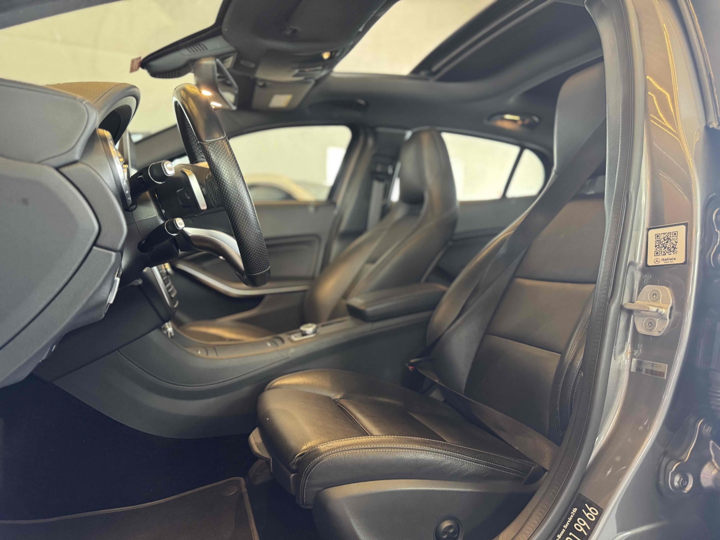 MERCEDES-BENZ GLA 250 2017