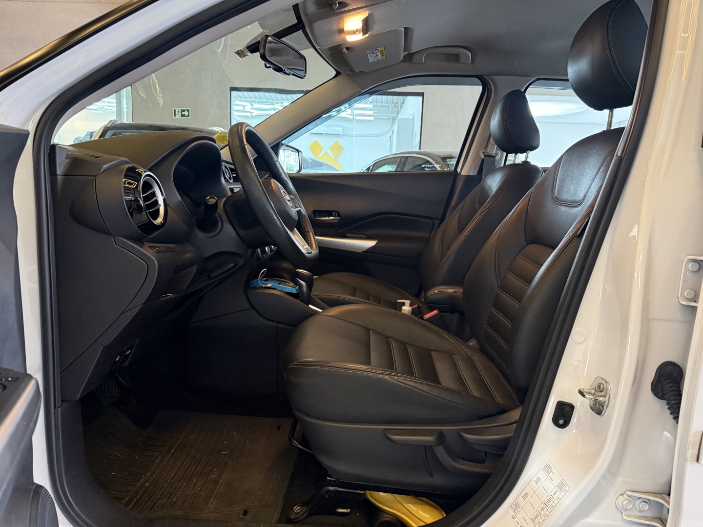NISSAN KICKS 2024
