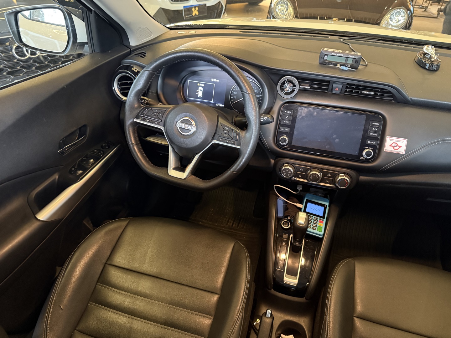 NISSAN KICKS 2024