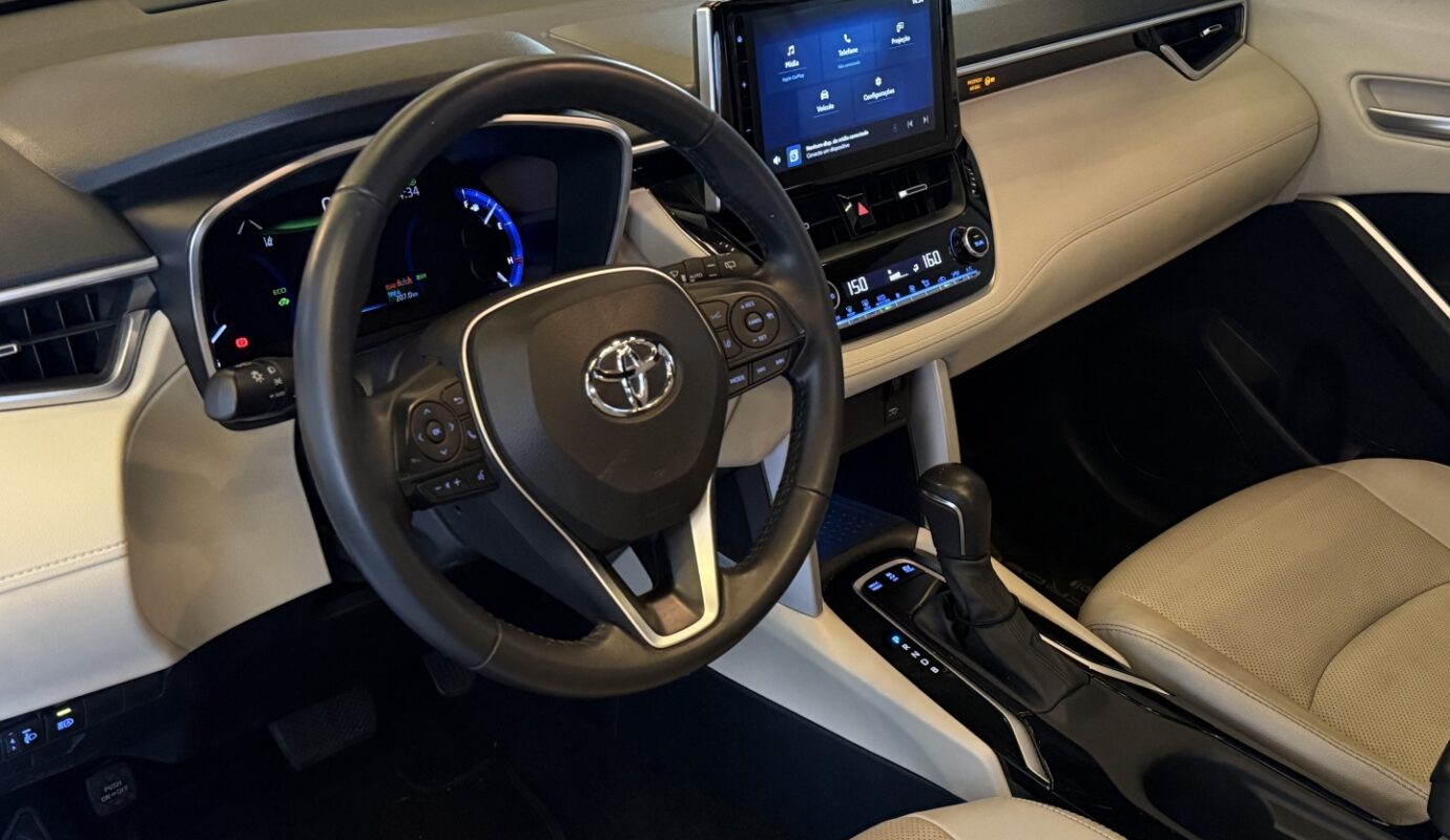 TOYOTA COROLLA CROSS 2023