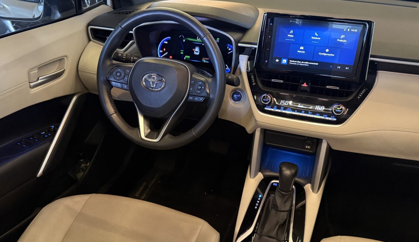 TOYOTA COROLLA CROSS 2023