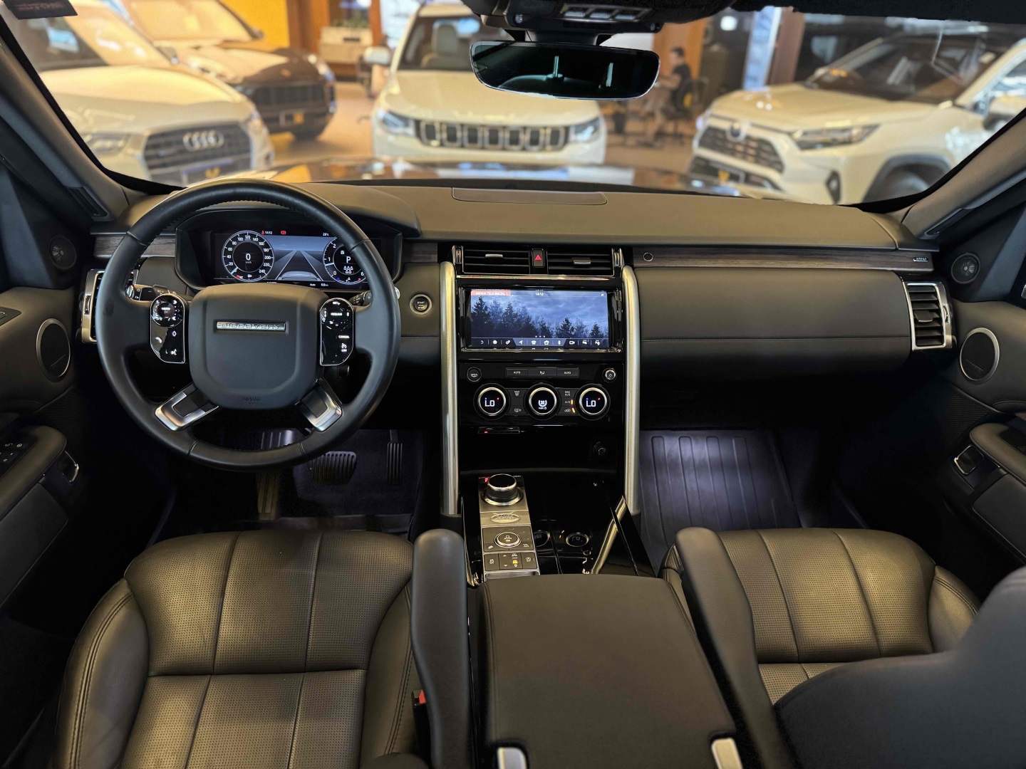 LAND ROVER DISCOVERY 2019