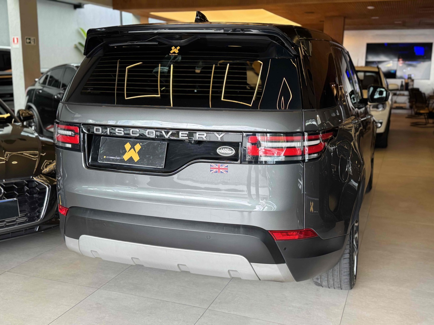 LAND ROVER DISCOVERY 2019