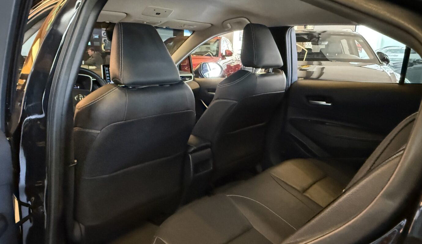 TOYOTA COROLLA 2023