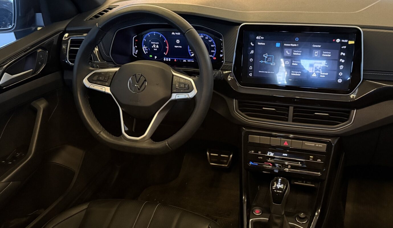 VOLKSWAGEN T-CROSS 2025