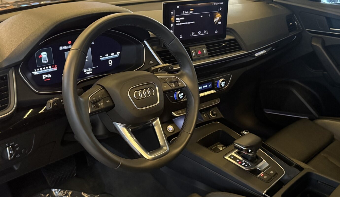 AUDI Q5 2025