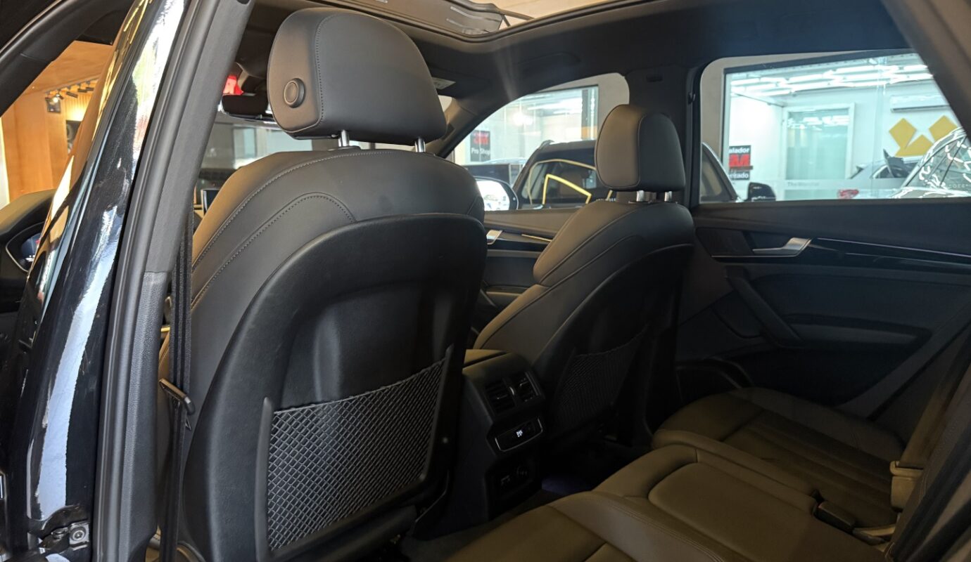 AUDI Q5 2025