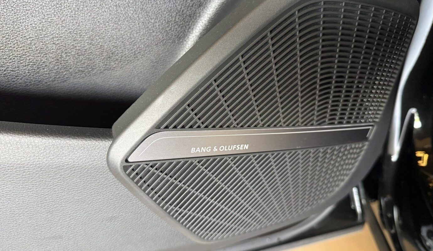 AUDI Q5 2025