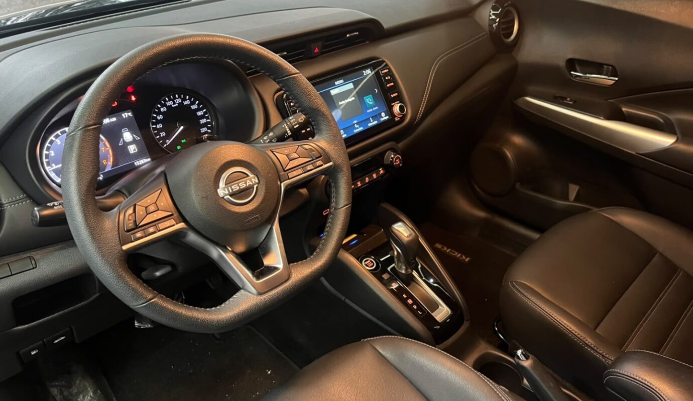 NISSAN KICKS 2024