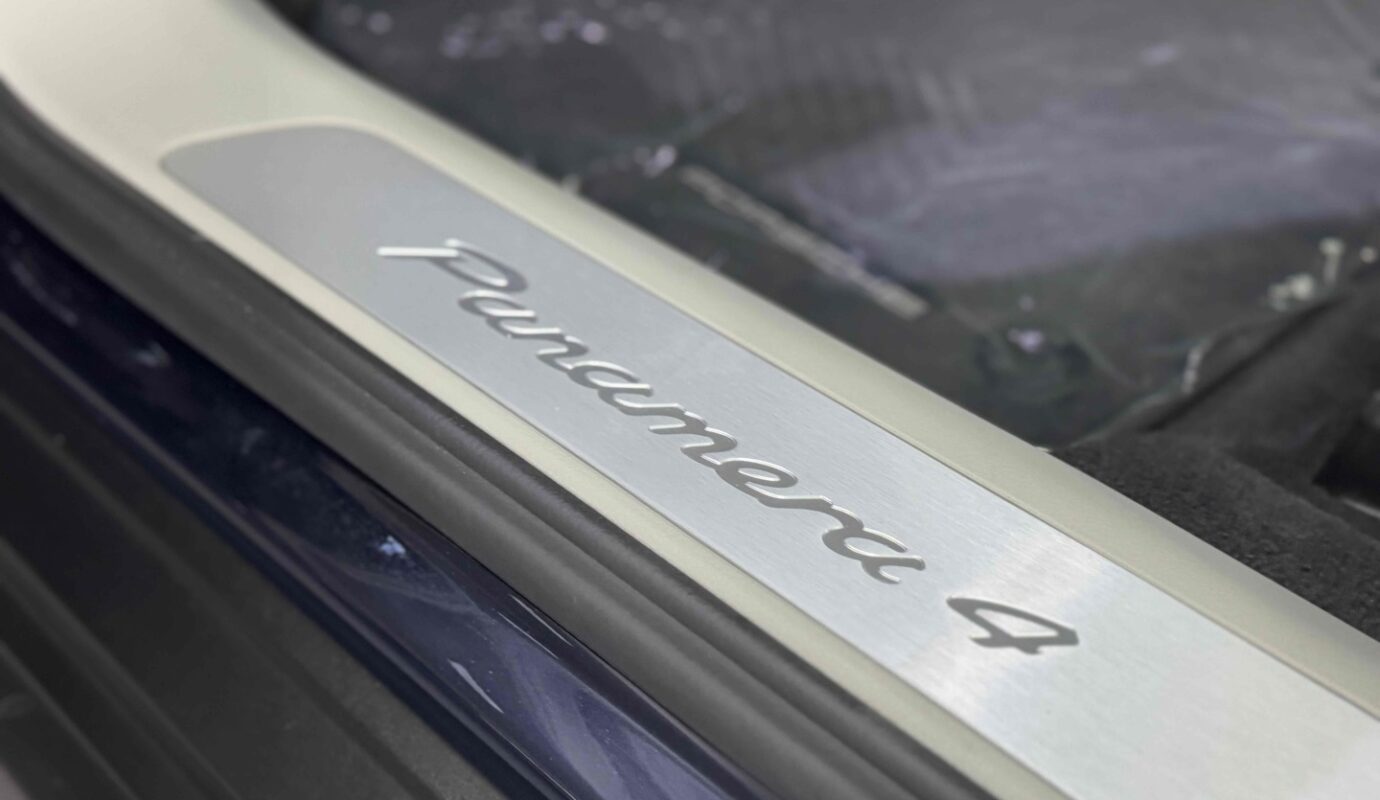 PORSCHE PANAMERA 2020