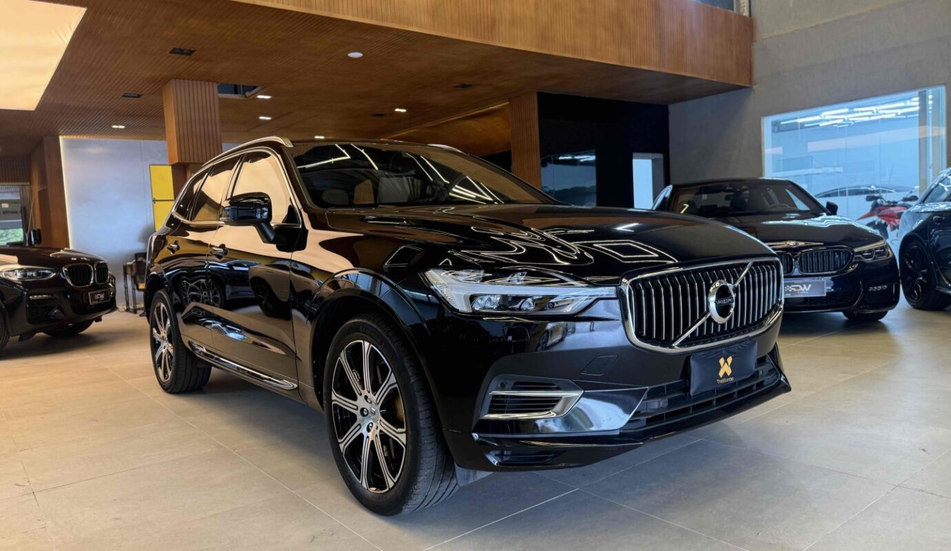 VOLVO XC60 2020