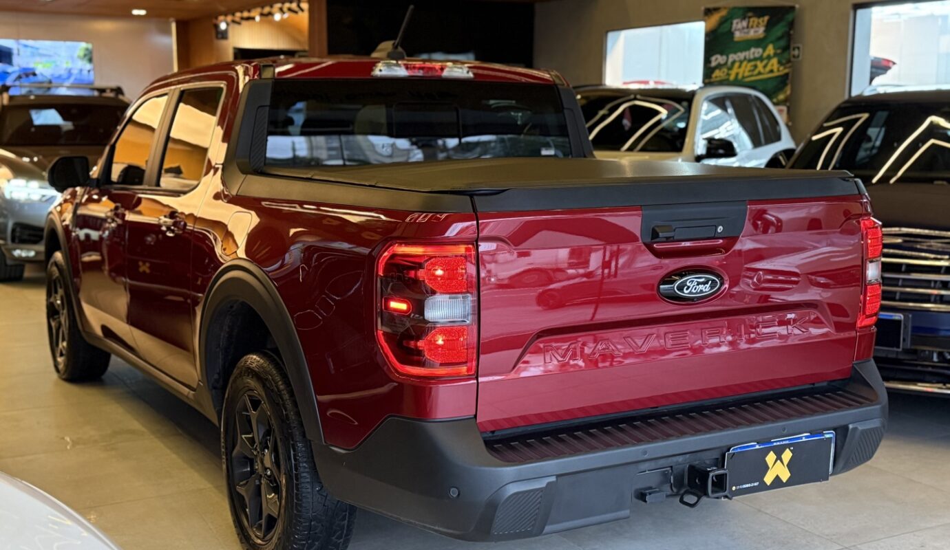 FORD MAVERICK 2025