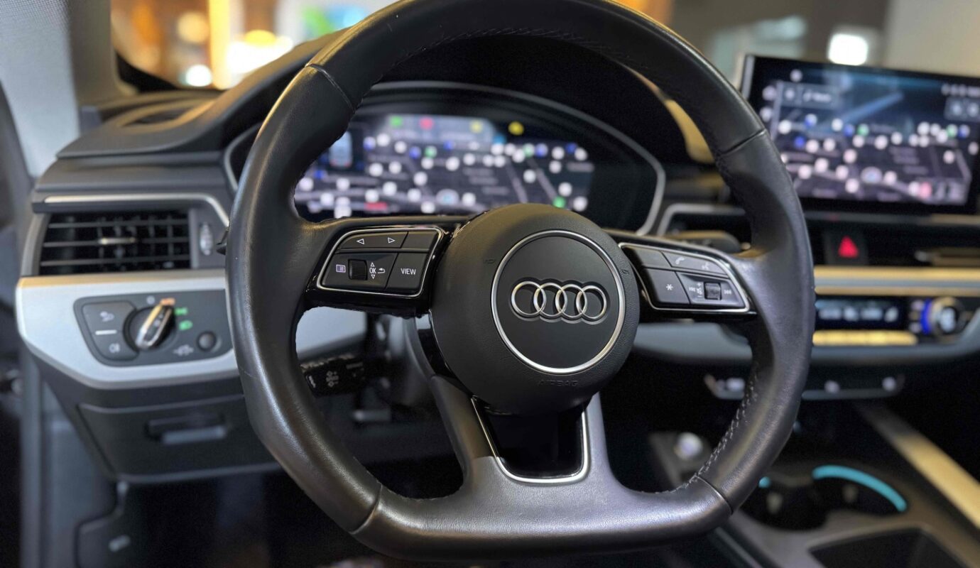 AUDI A5 2023