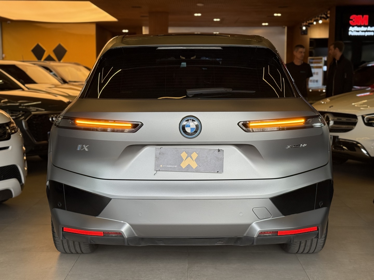 BMW iX 2023