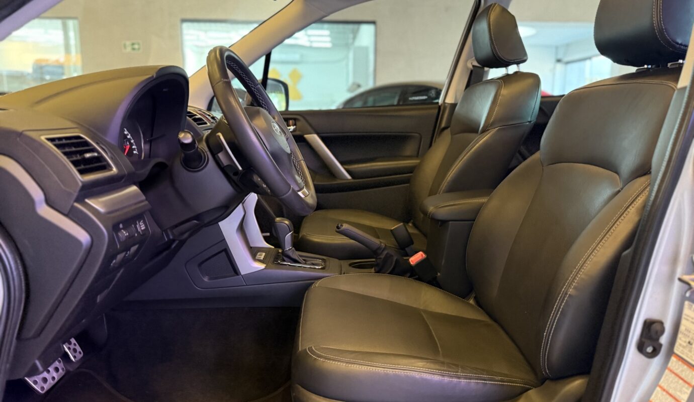 SUBARU FORESTER 2016