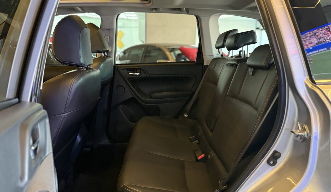 SUBARU FORESTER 2016