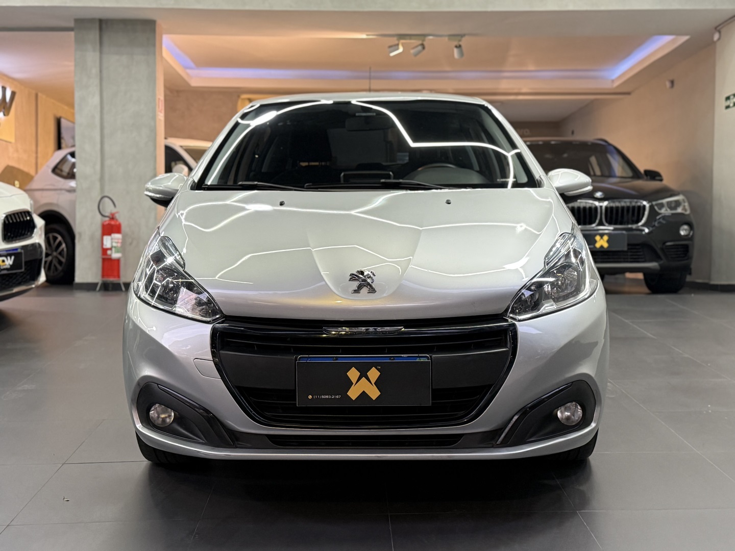 PEUGEOT 208 2020