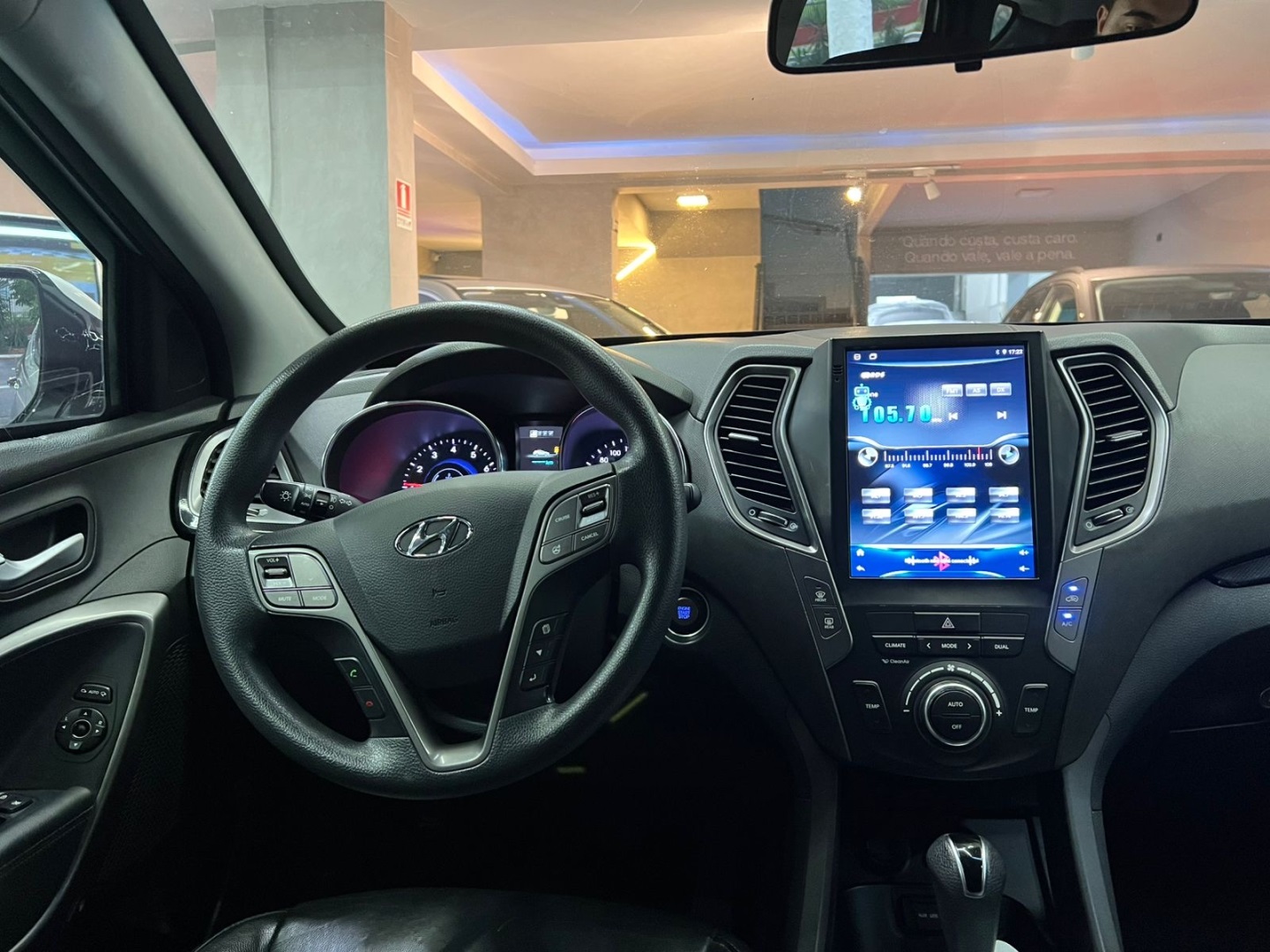 HYUNDAI SANTA FE 2015