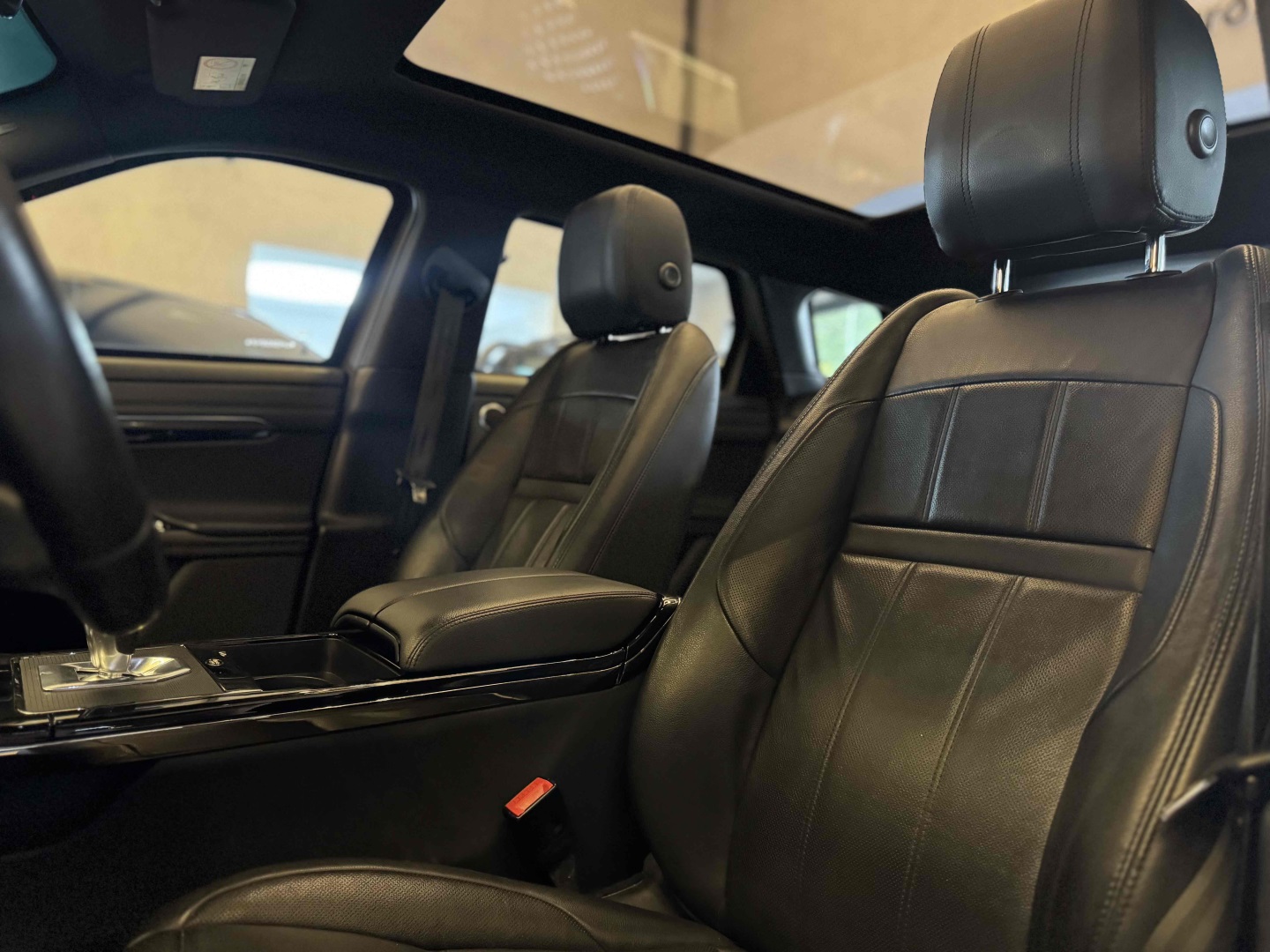 LAND ROVER RANGE ROVER EVOQUE 2020