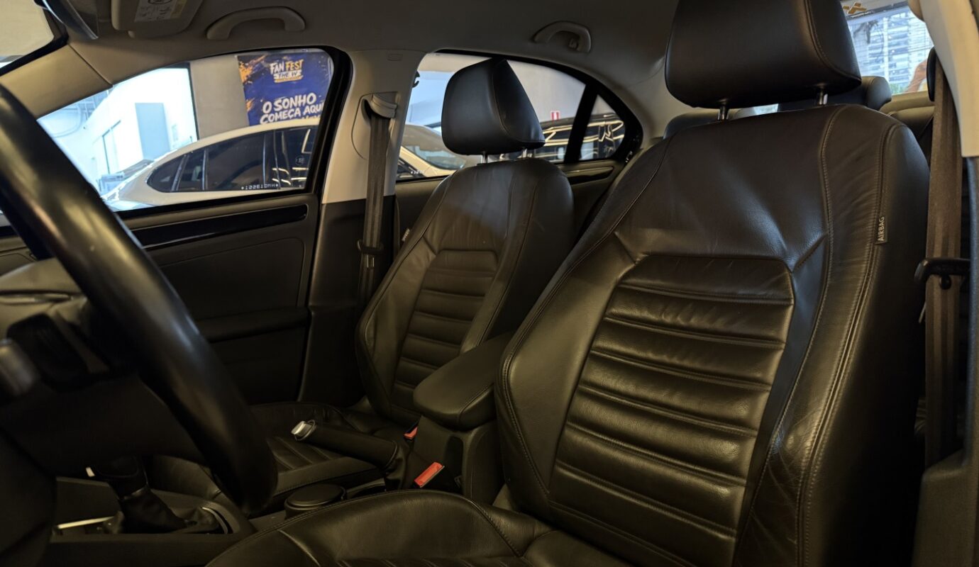 VOLKSWAGEN JETTA 2017