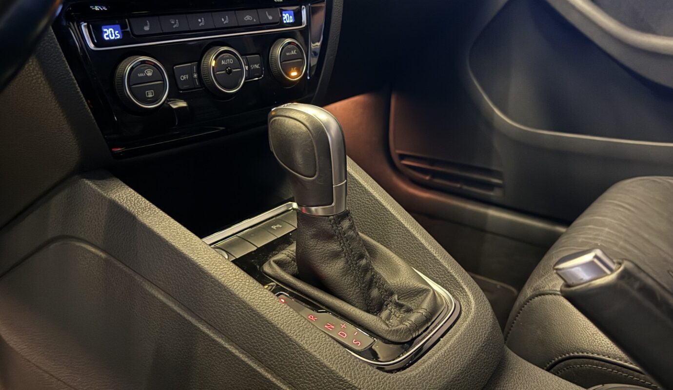 VOLKSWAGEN JETTA 2017