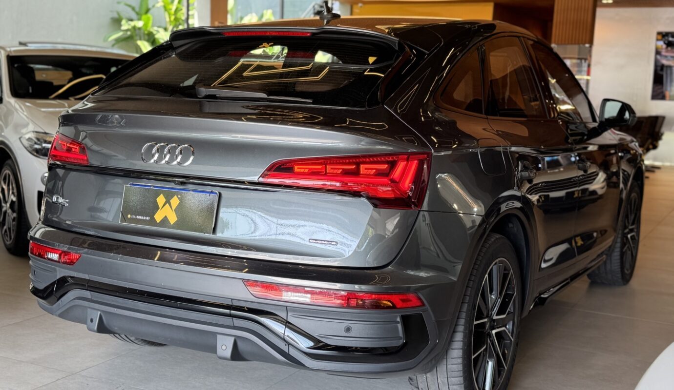 AUDI Q5 2022