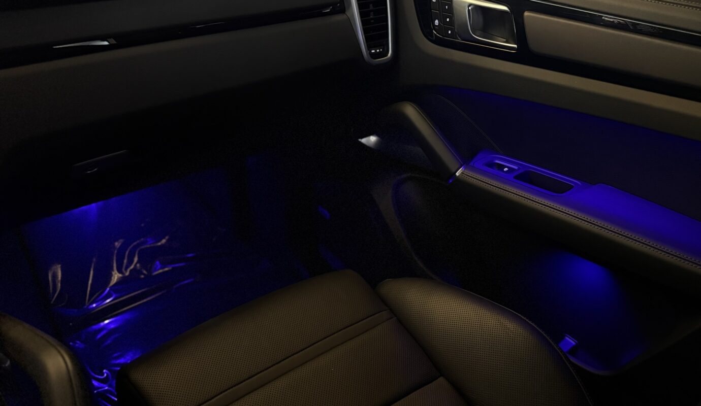 PORSCHE CAYENNE 2023