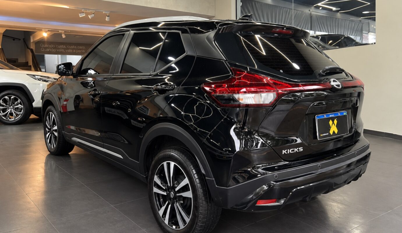 NISSAN KICKS 2024
