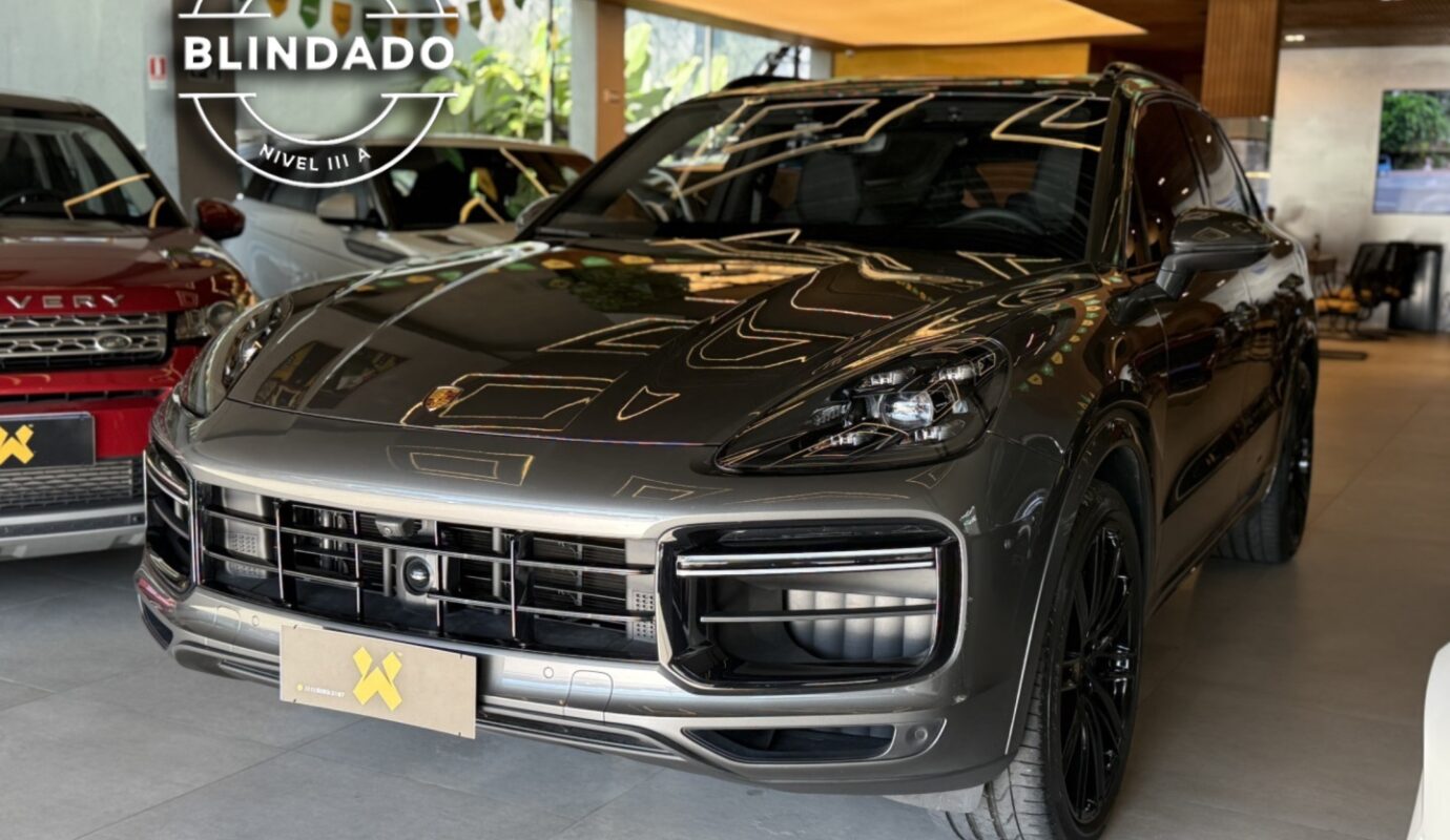 PORSCHE CAYENNE 2023
