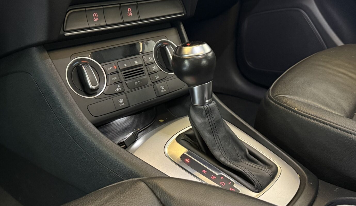 AUDI Q3 2016