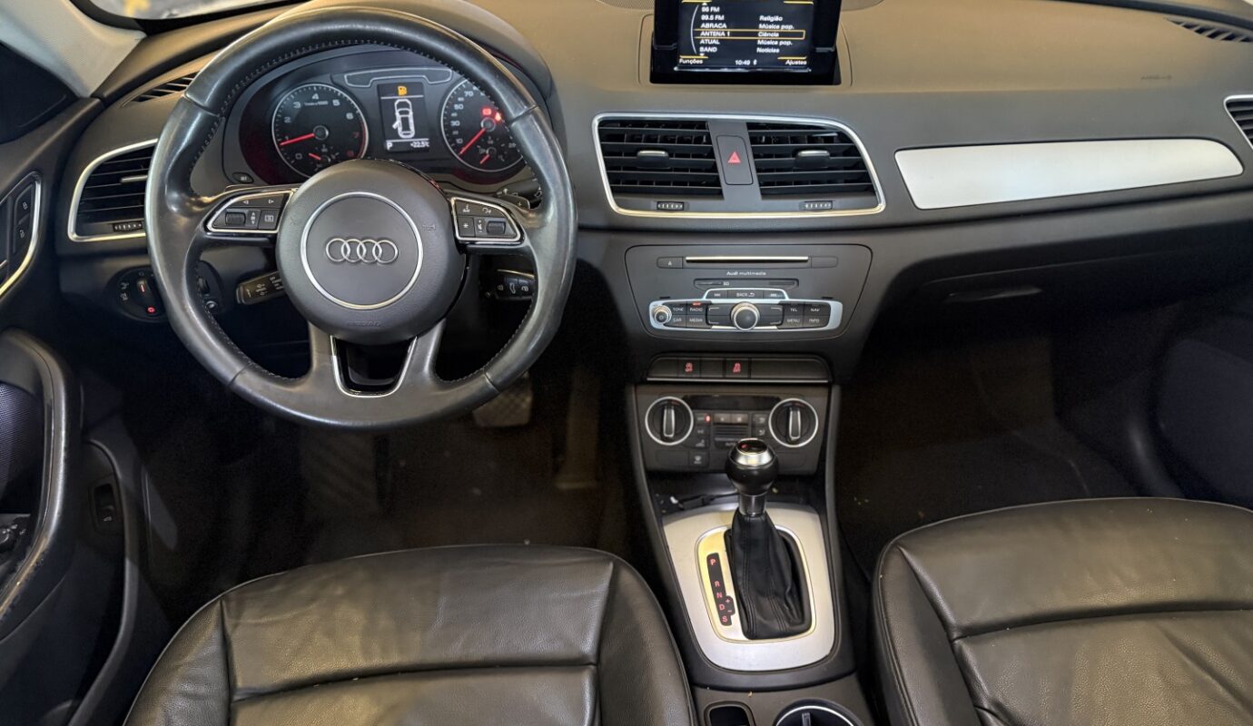 AUDI Q3 2016