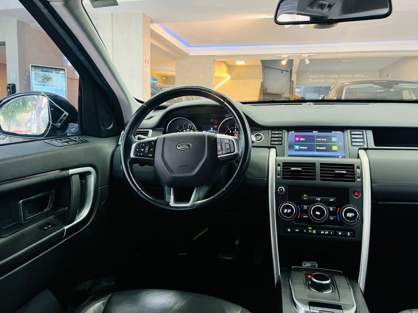 LAND ROVER DISCOVERY SPORT 2018