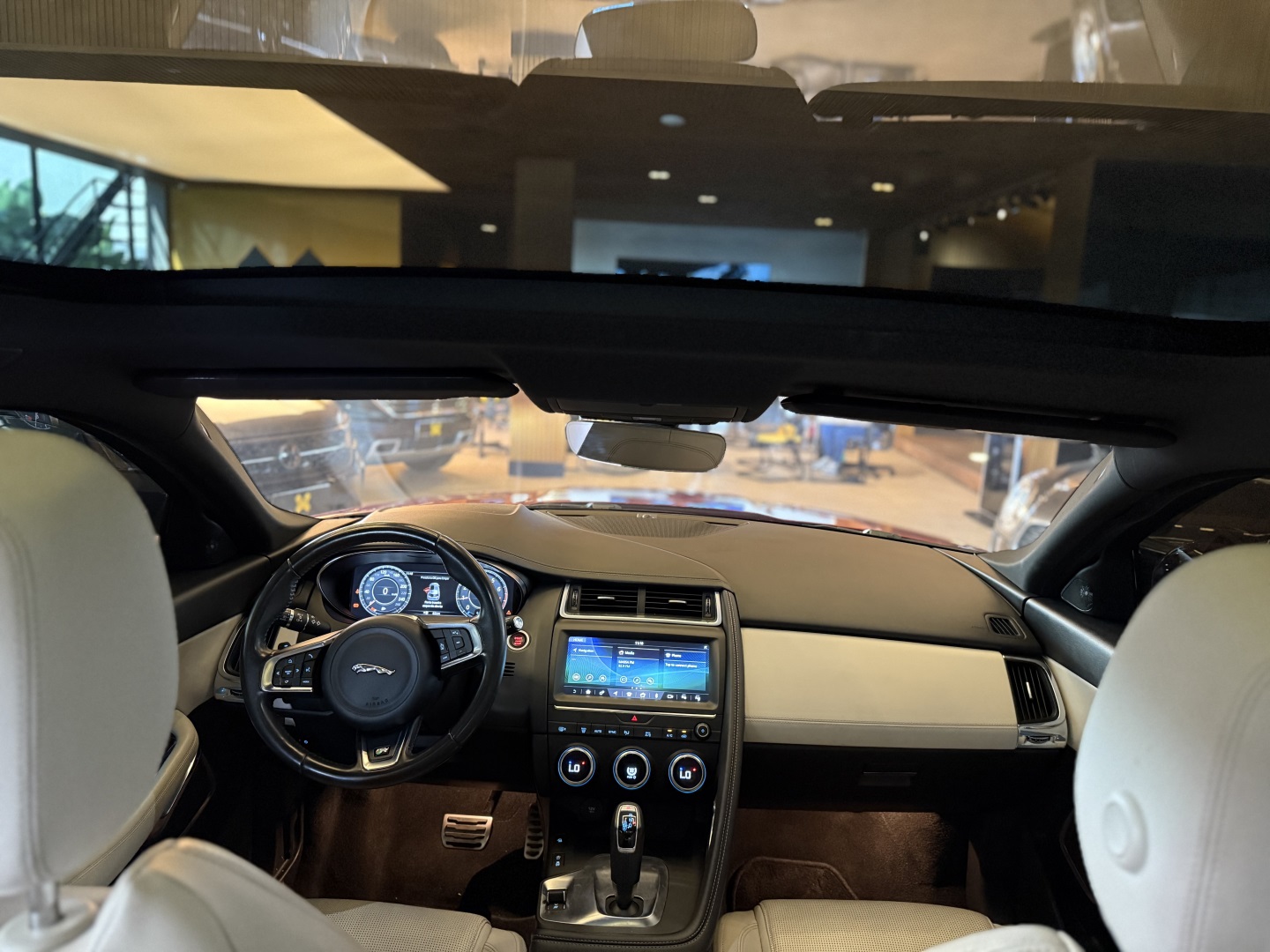 JAGUAR E-PACE 2018