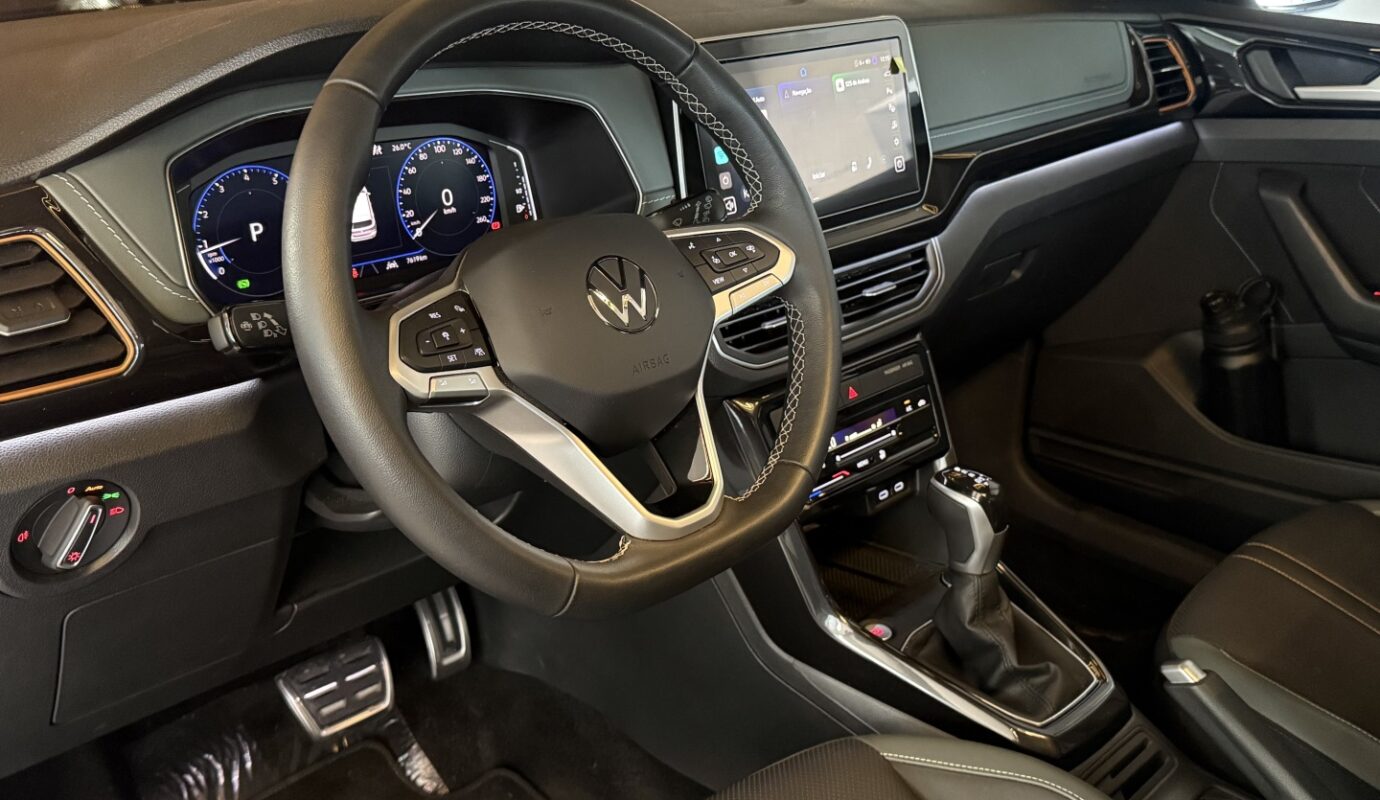 VOLKSWAGEN T-CROSS 2026