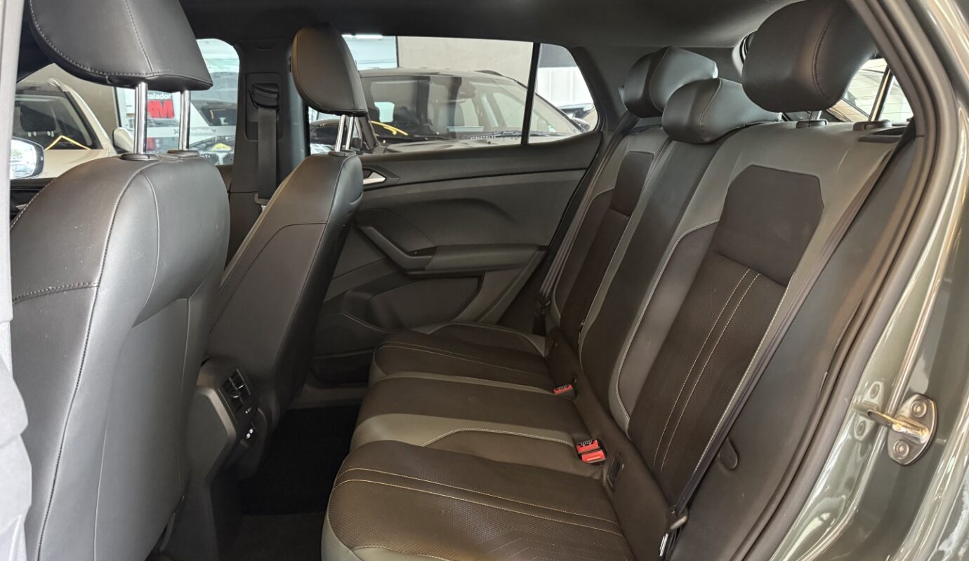 VOLKSWAGEN T-CROSS 2026