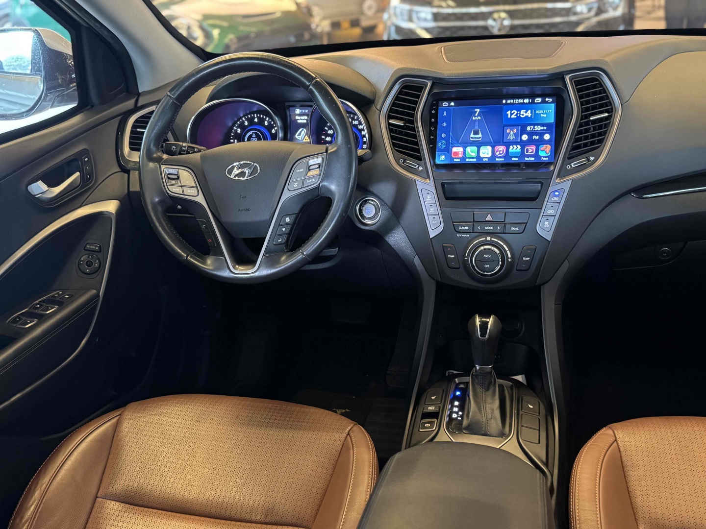HYUNDAI GRAND SANTA FÉ 2014