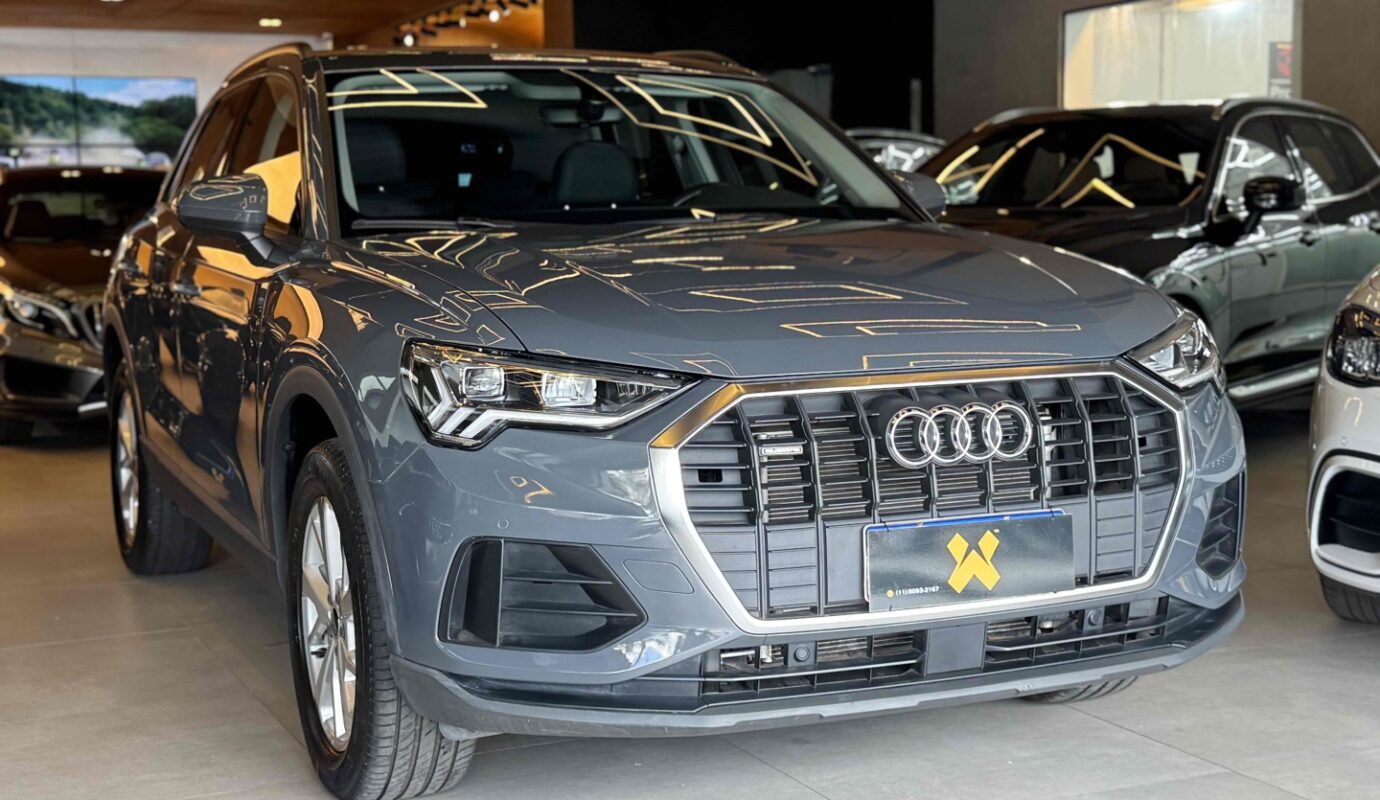AUDI Q3 2024