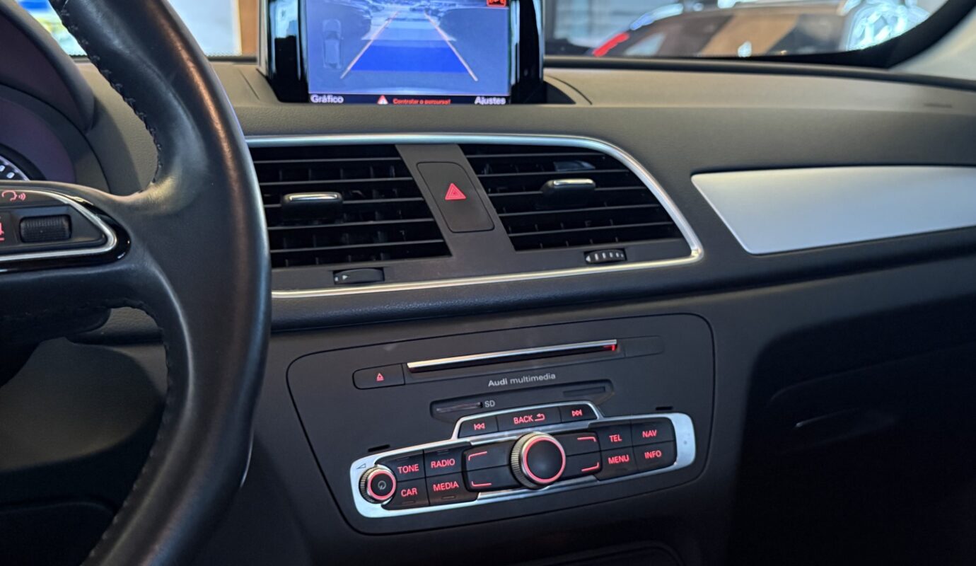 AUDI Q3 2019