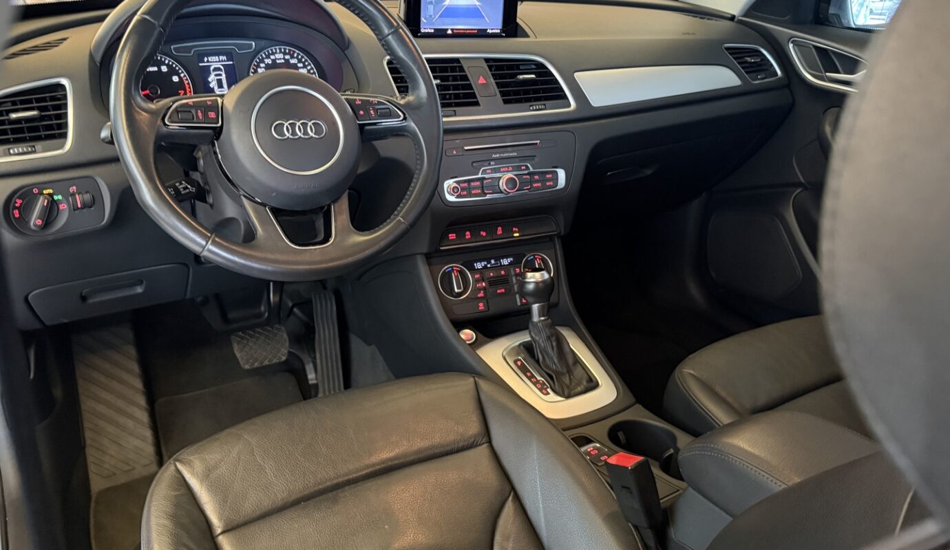 AUDI Q3 2019