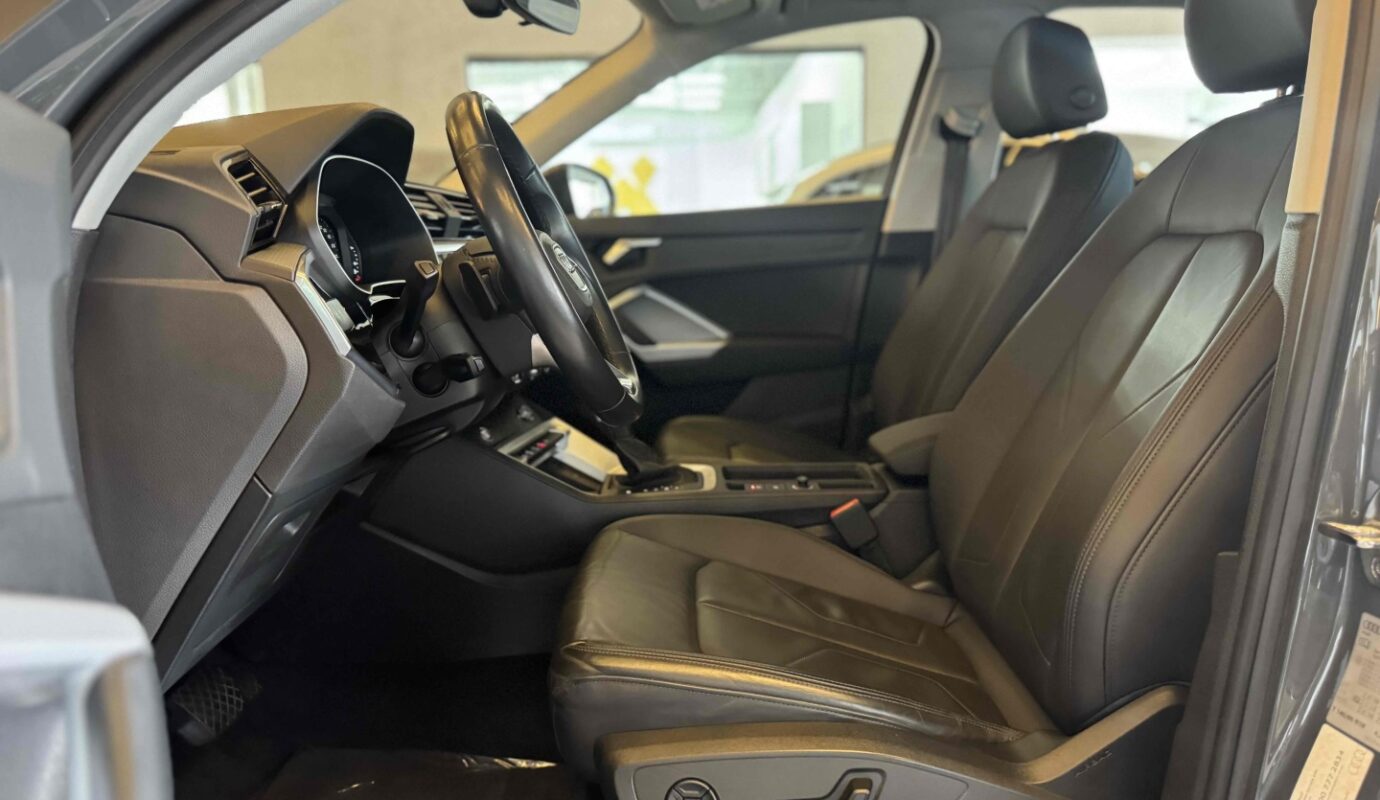 AUDI Q3 2024