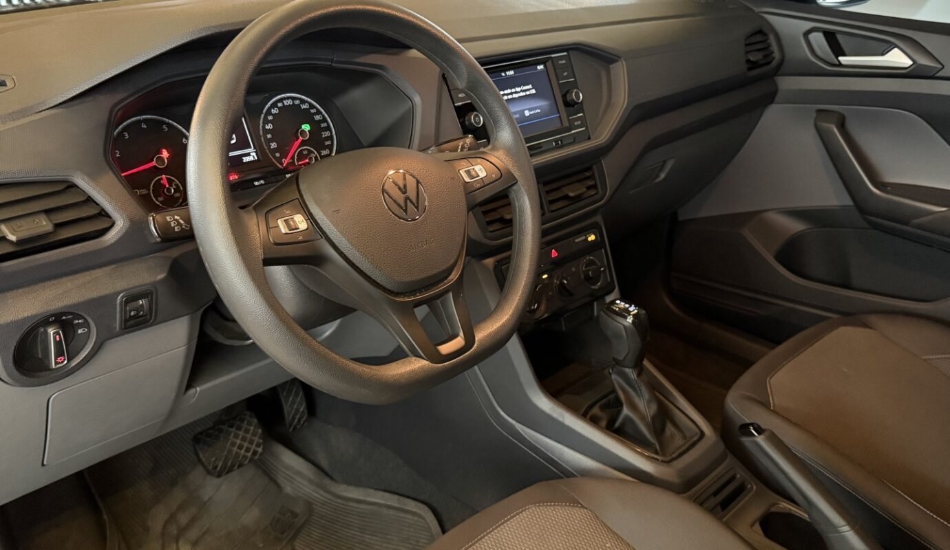 VOLKSWAGEN T-CROSS 2024