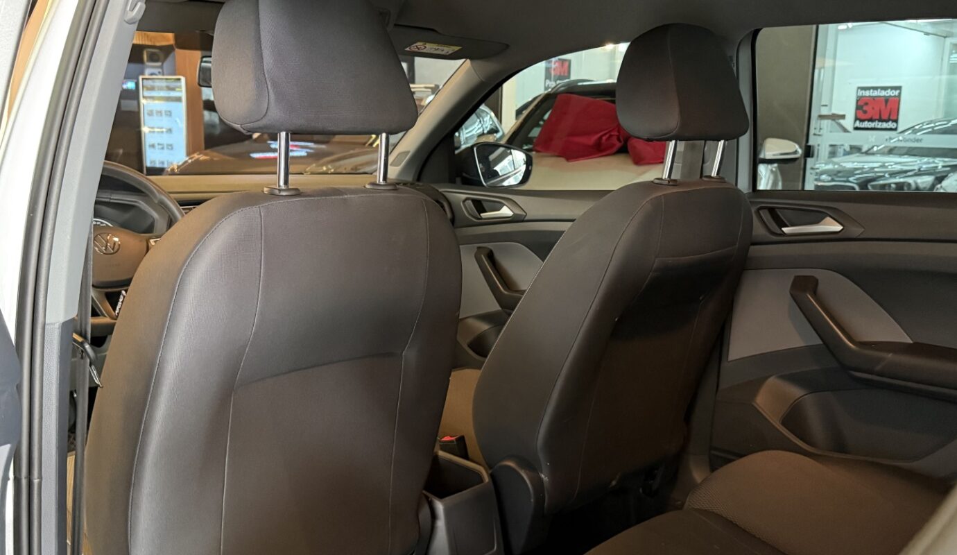 VOLKSWAGEN T-CROSS 2024