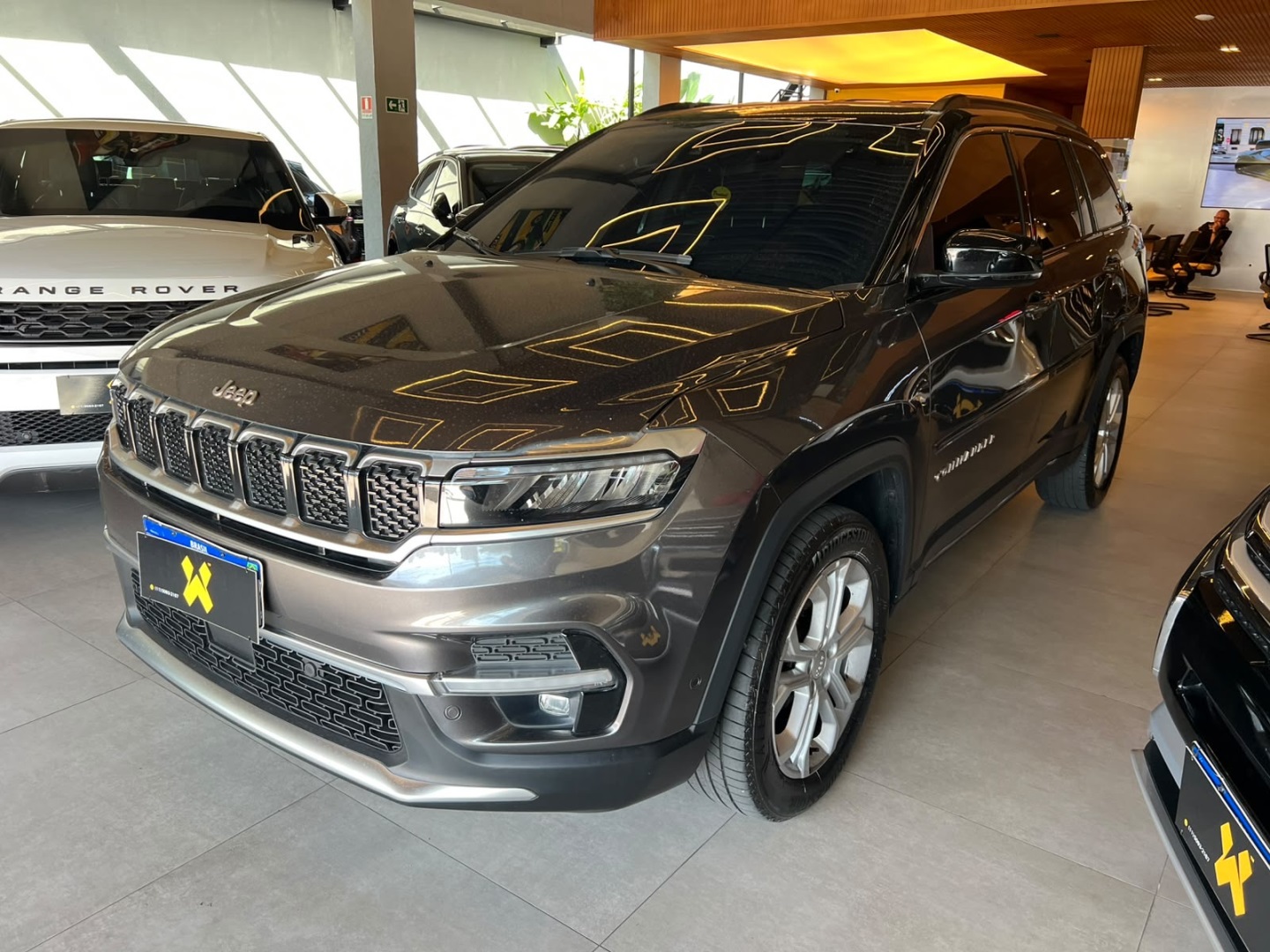 JEEP COMMANDER 2025