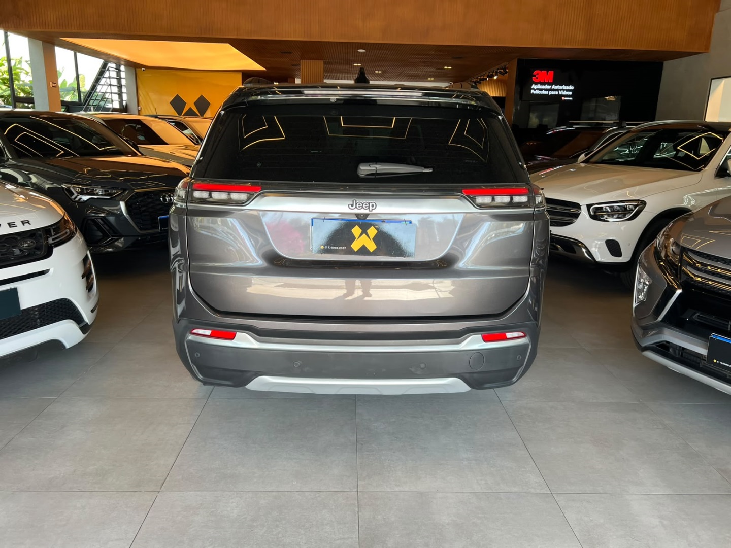 JEEP COMMANDER 2025
