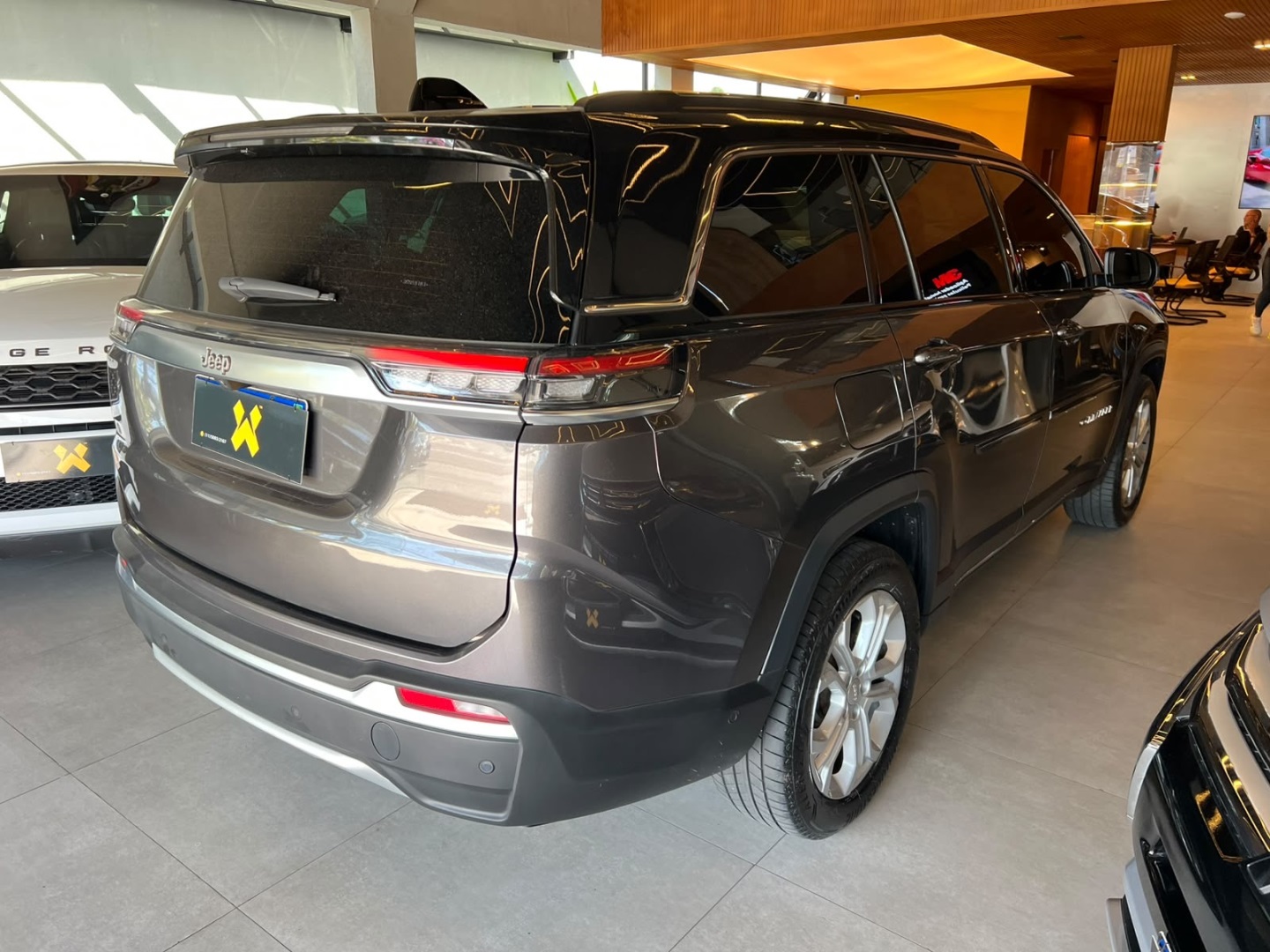 JEEP COMMANDER 2025