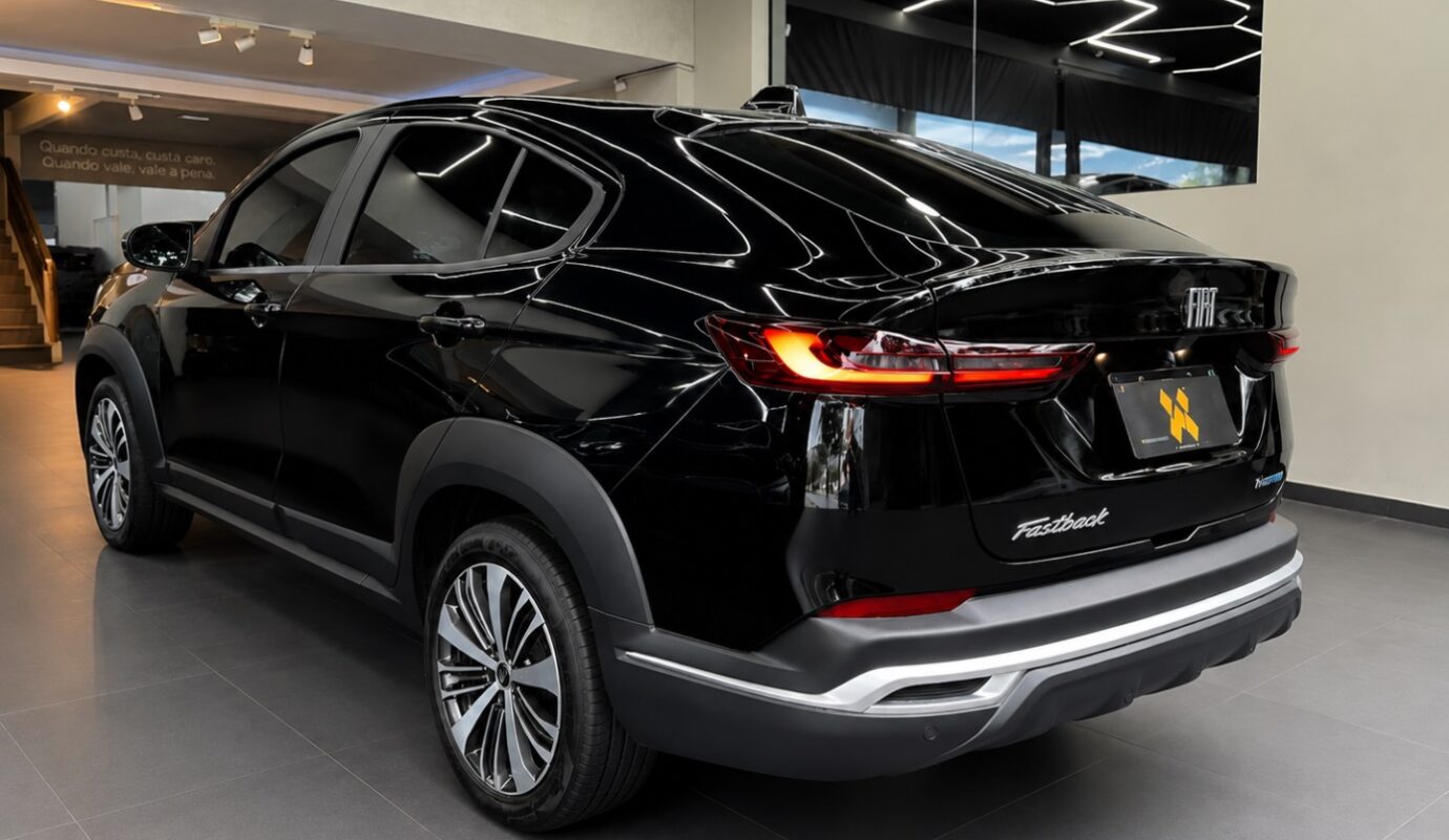 FIAT FASTBACK 2025