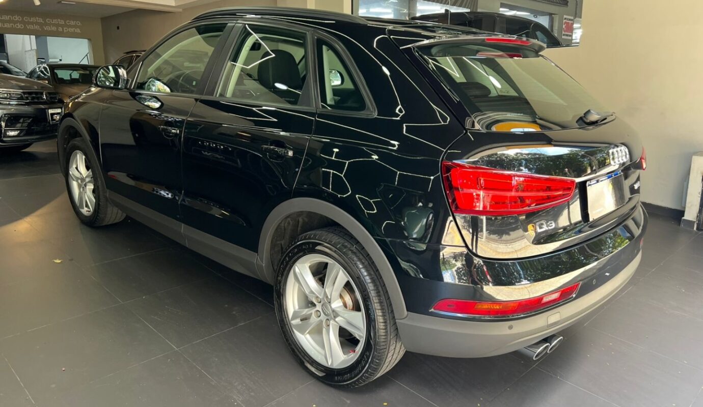 AUDI Q3 2017