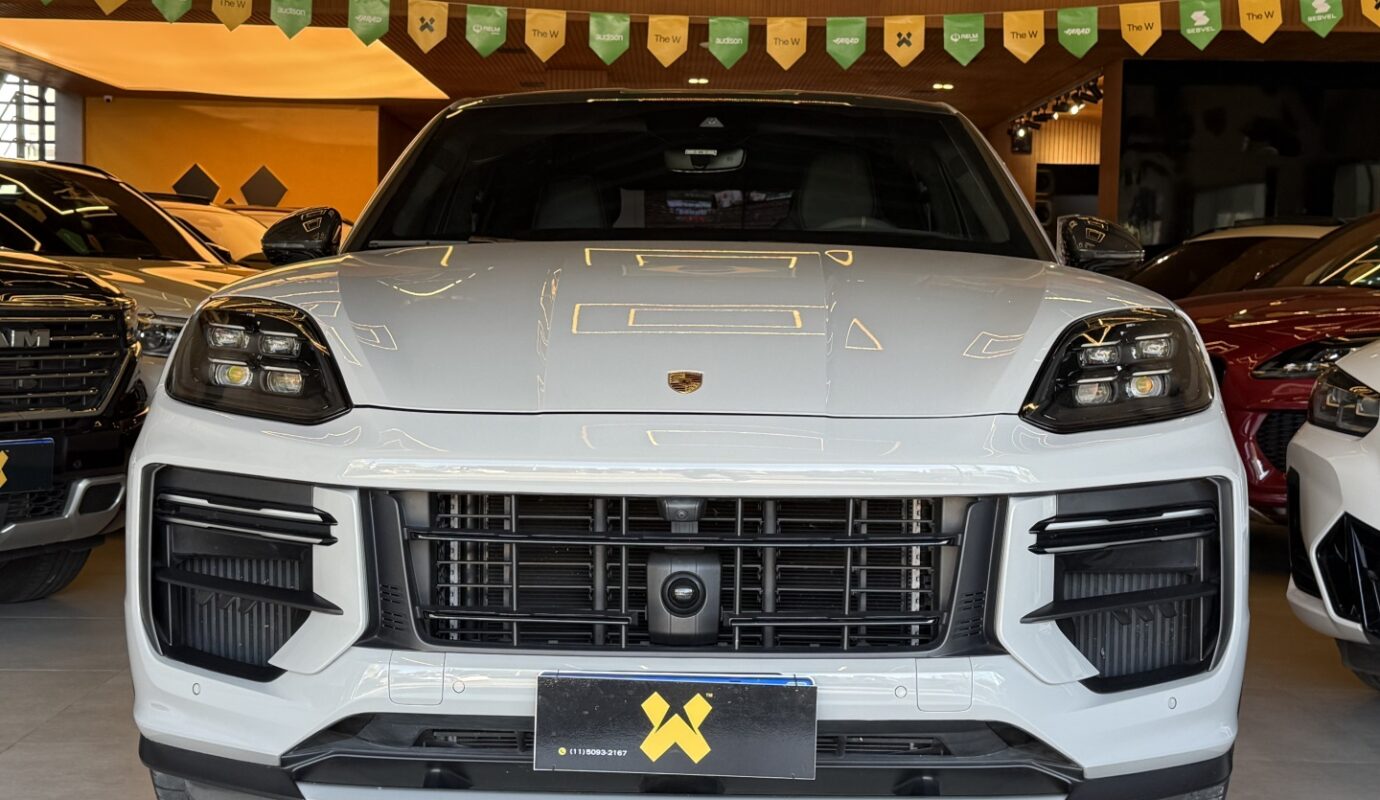 PORSCHE CAYENNE 2024